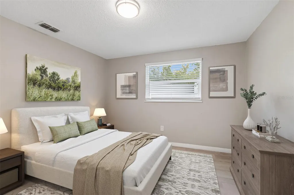 1124 Jadewood Avenue Clearwater FL 33759