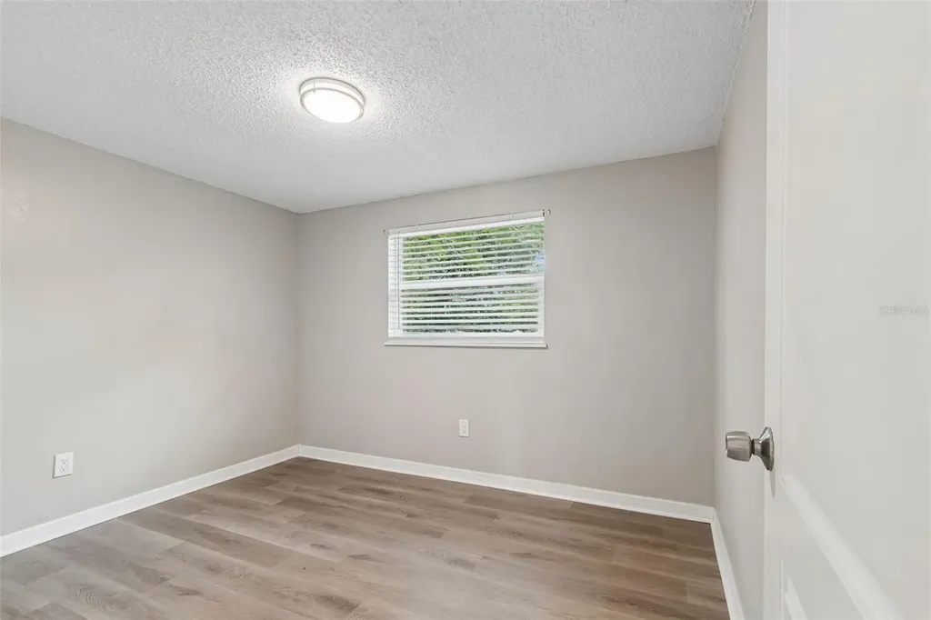 1124 Jadewood Avenue Clearwater FL 33759