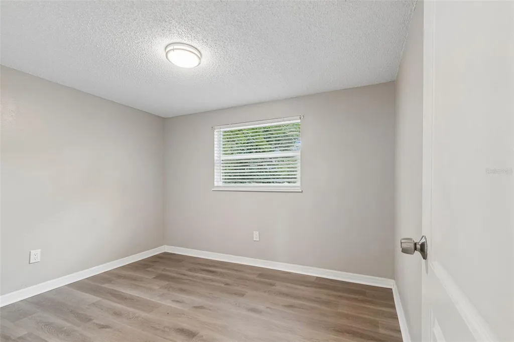 1124 Jadewood Avenue Clearwater FL 33759