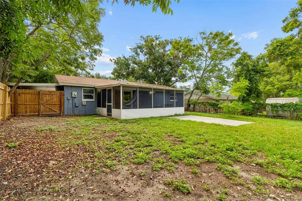 1124 Jadewood Avenue Clearwater FL 33759