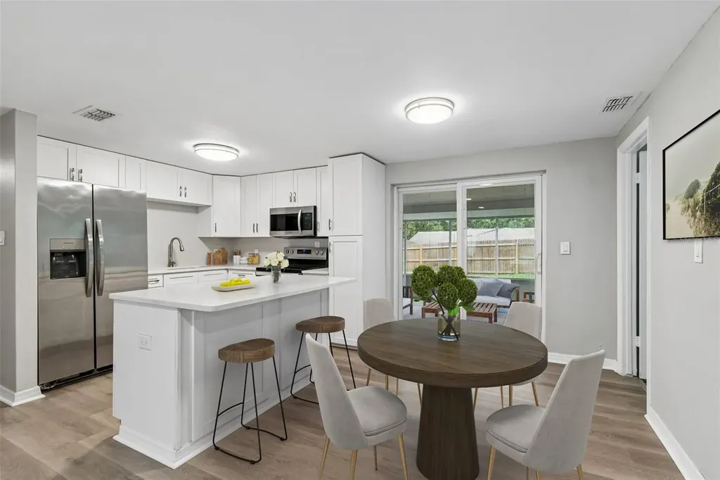 1124 Jadewood Avenue Clearwater FL 33759