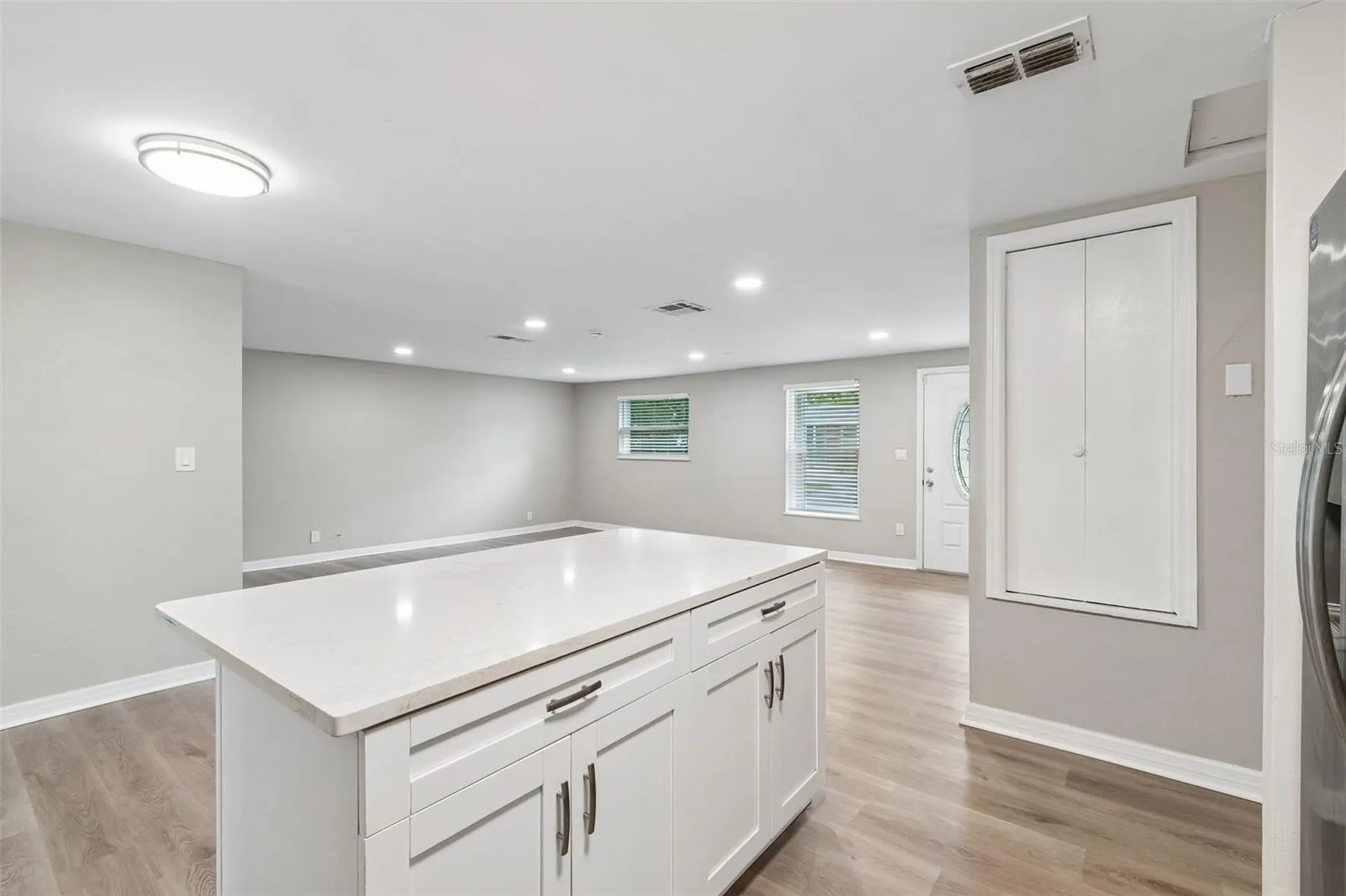 1124 Jadewood Avenue Clearwater FL 33759