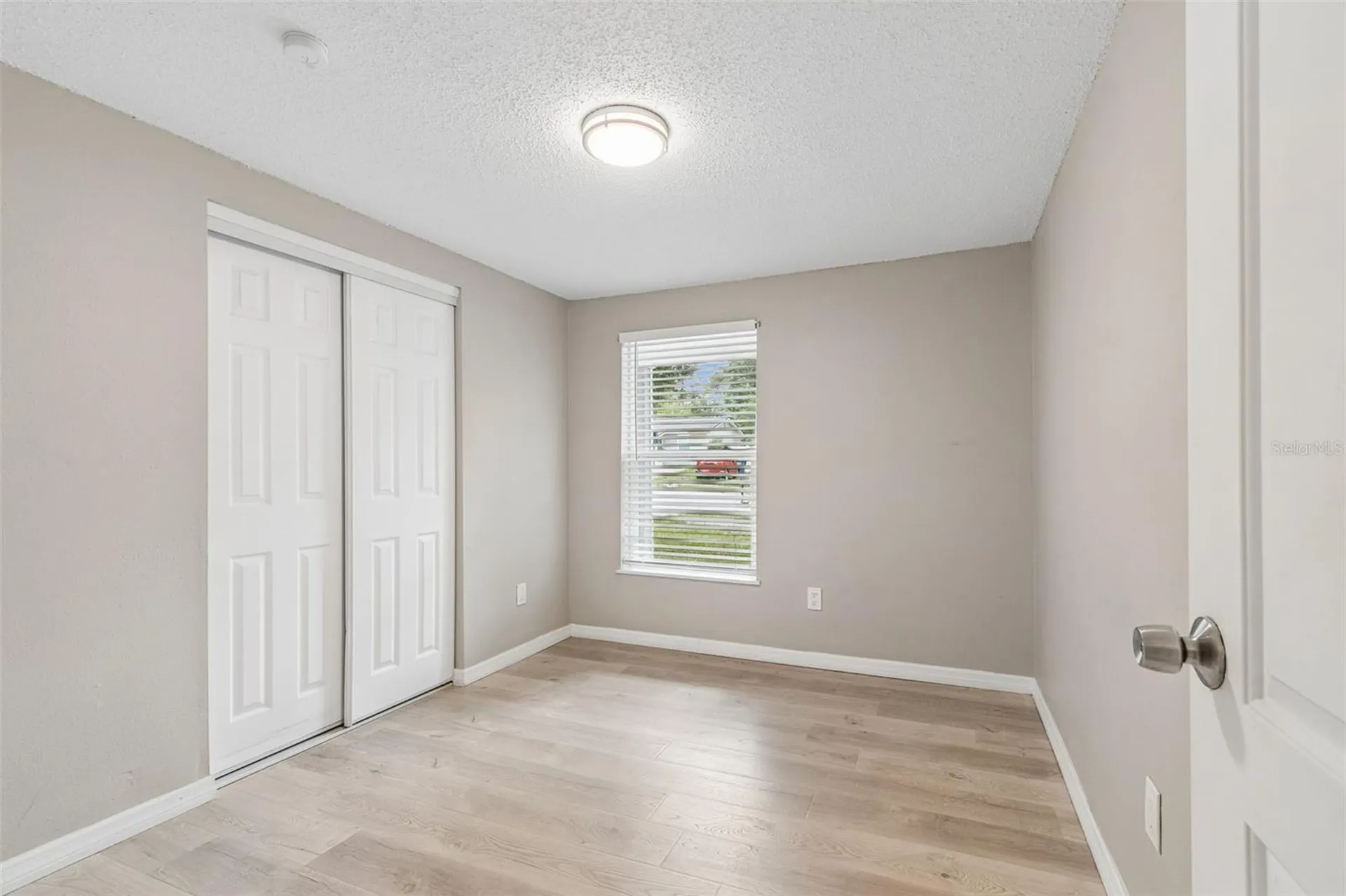 1124 Jadewood Avenue Clearwater FL 33759