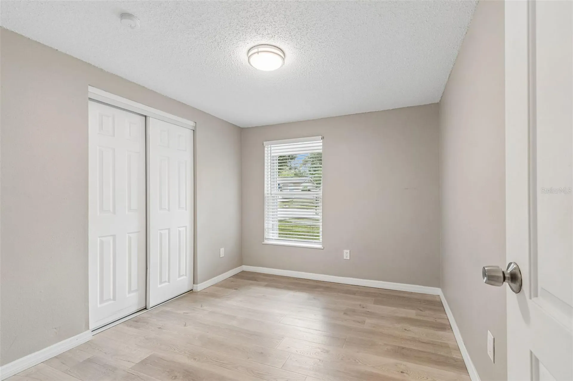 1124 Jadewood Avenue Clearwater FL 33759