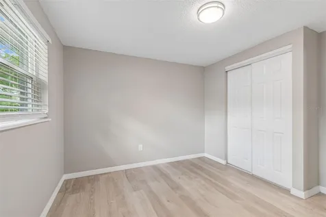 1124 Jadewood Avenue Clearwater FL 33759