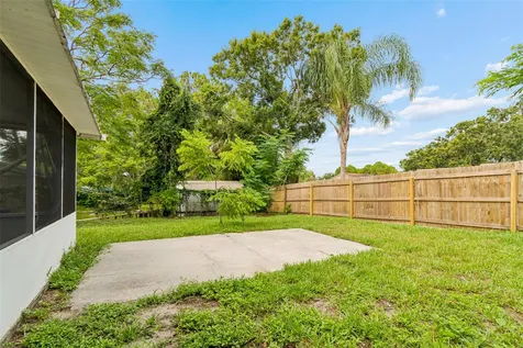 1124 Jadewood Avenue Clearwater FL 33759