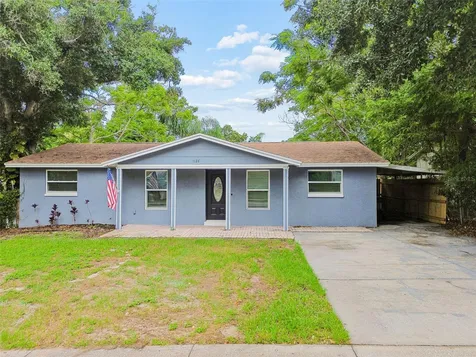 1124 Jadewood Avenue Clearwater FL 33759