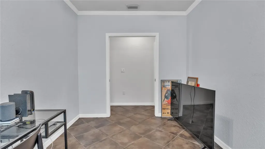 1103 W Kirby Street Tampa FL 33604