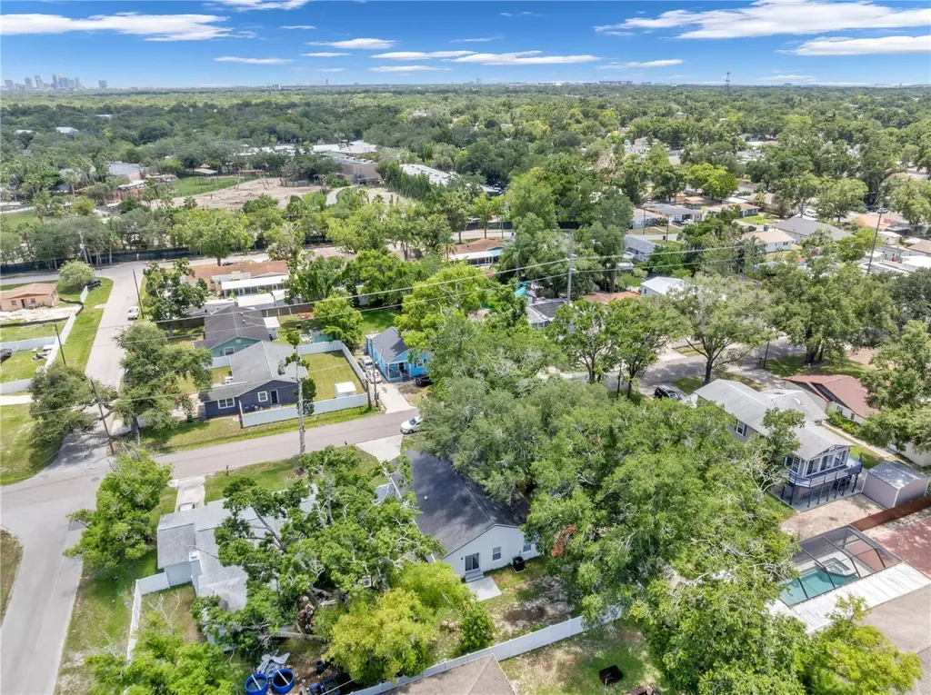 1103 W Kirby Street Tampa FL 33604