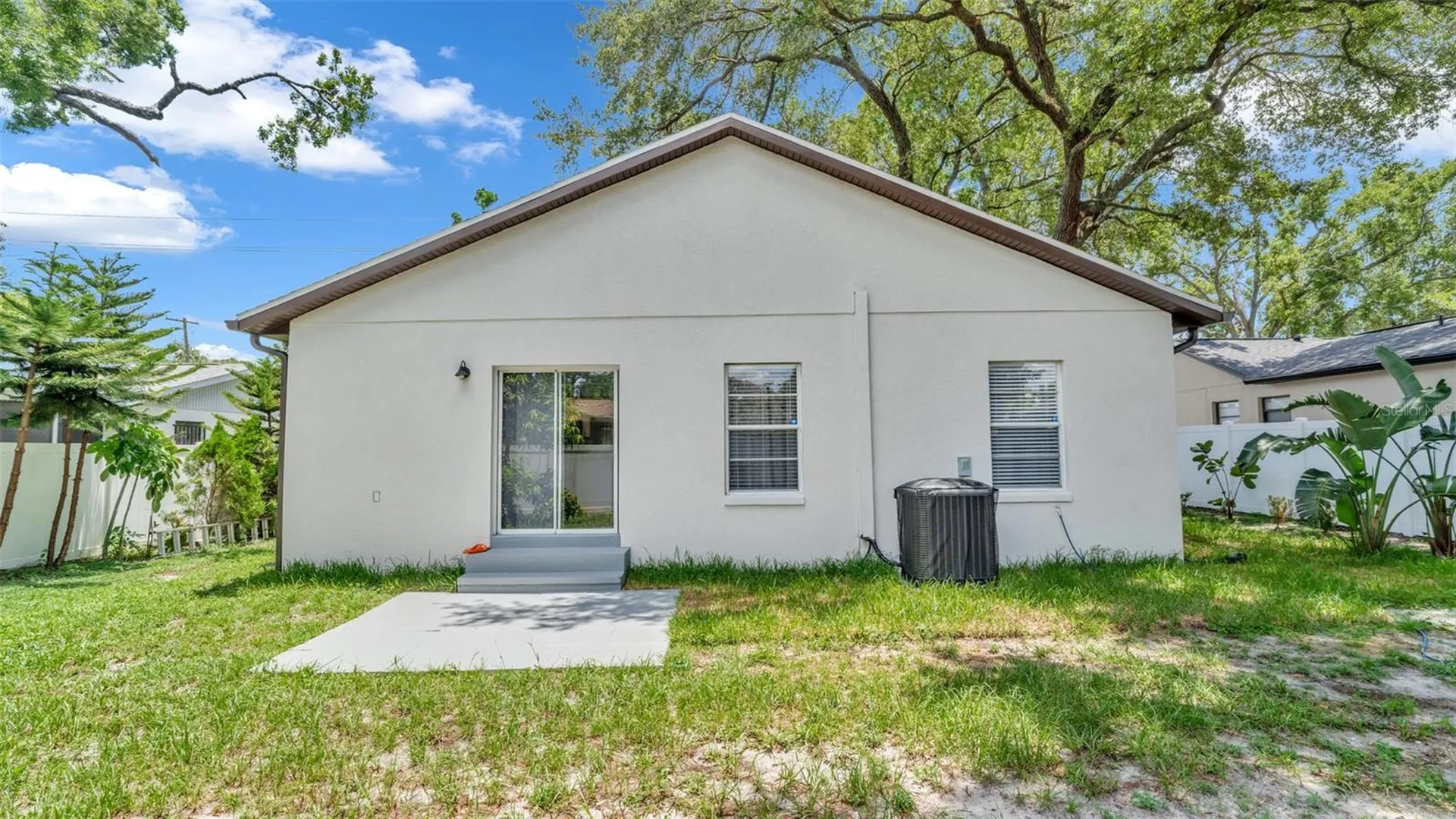 1103 W Kirby Street Tampa FL 33604