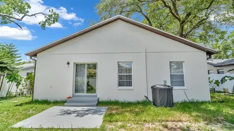 1103 W Kirby Street Tampa FL 33604