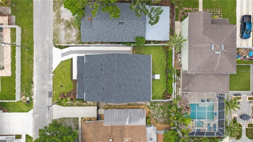 413 W Paris Street Tampa FL 33604