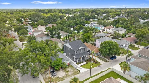 413 W Paris Street Tampa FL 33604