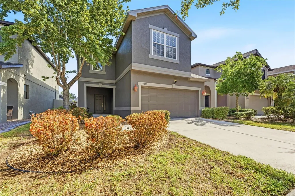 10257 Newminster Loop Ruskin FL 33573