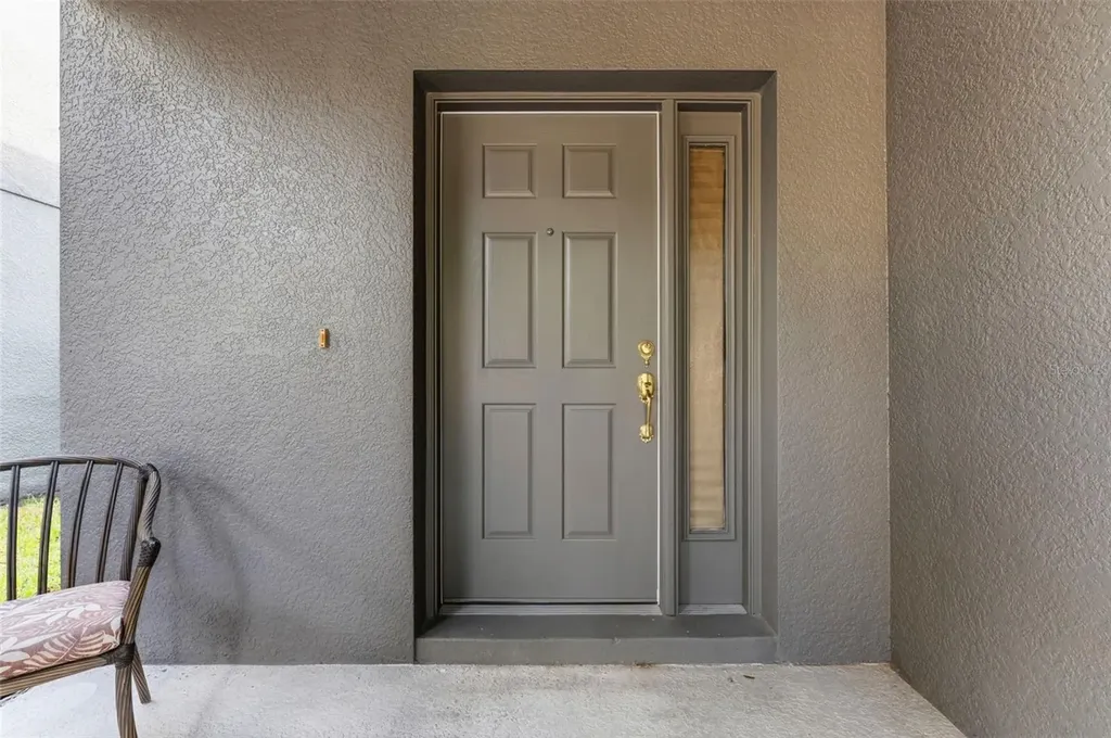 10257 Newminster Loop Ruskin FL 33573