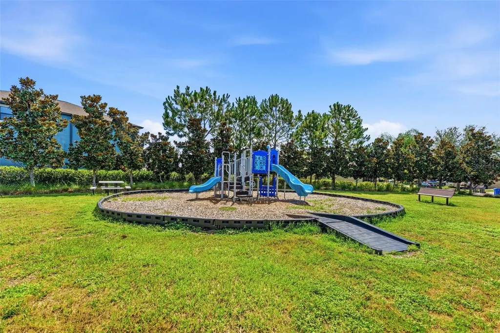 10257 Newminster Loop Ruskin FL 33573