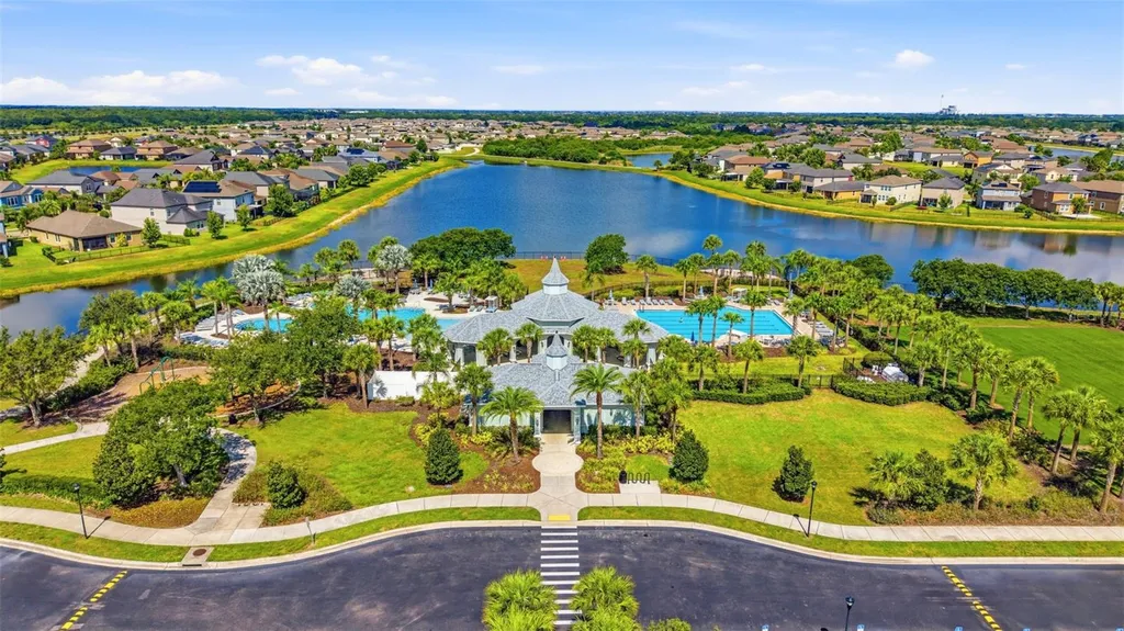 10257 Newminster Loop Ruskin FL 33573