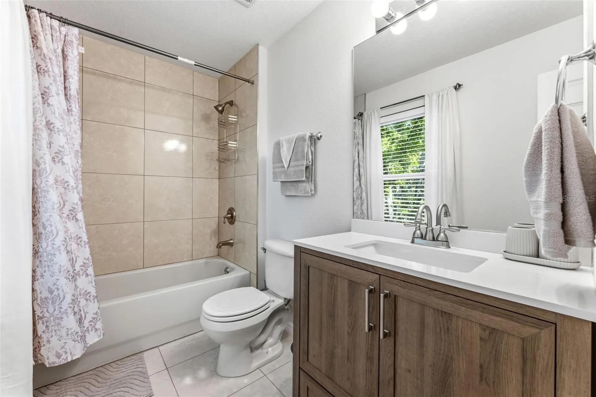 10257 Newminster Loop Ruskin FL 33573