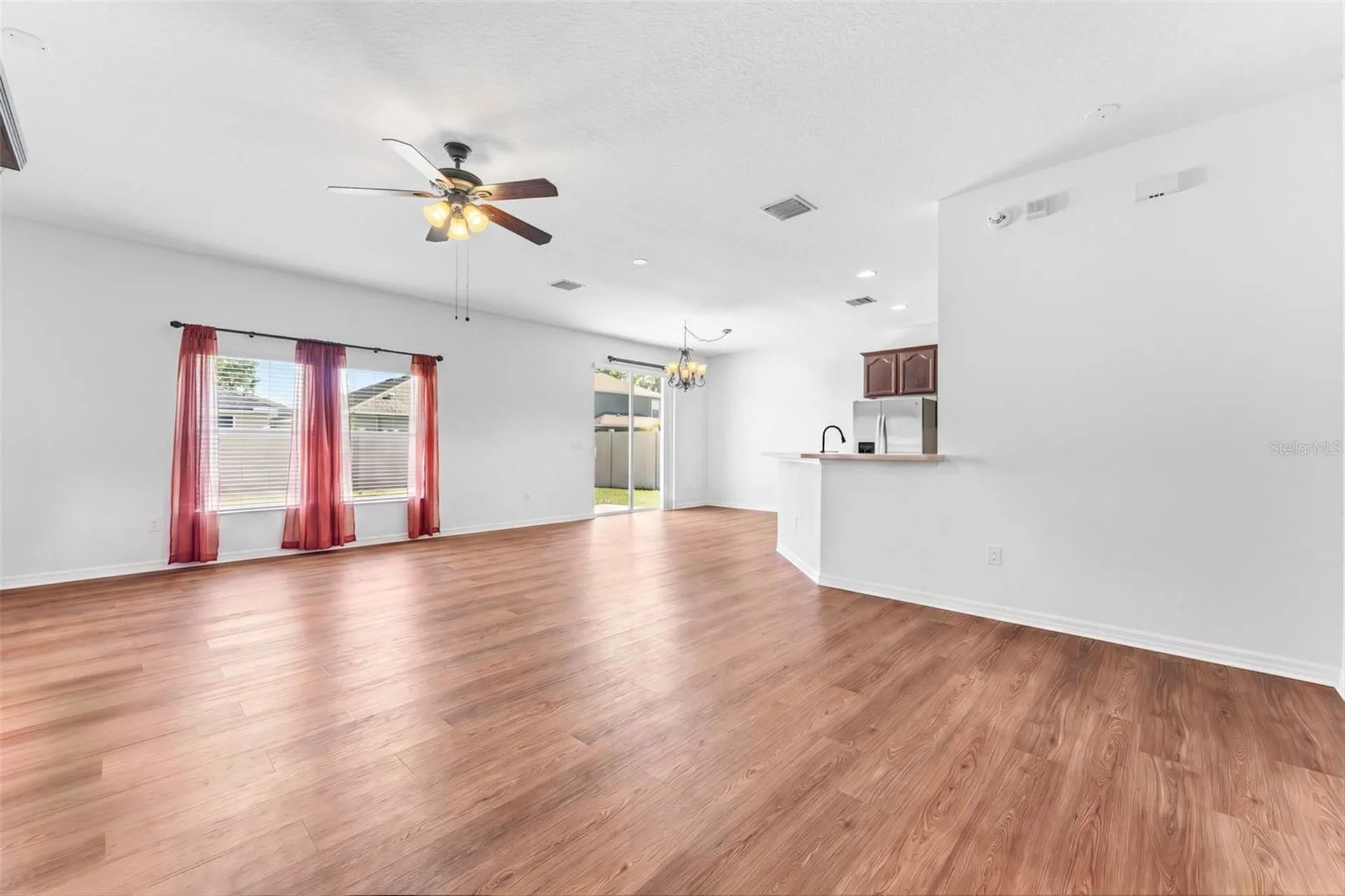 10257 Newminster Loop Ruskin FL 33573