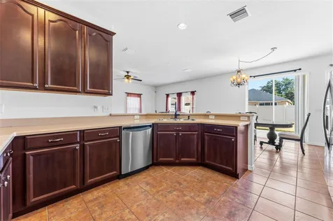 10257 Newminster Loop Ruskin FL 33573