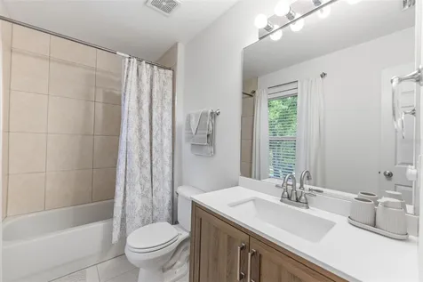 10257 Newminster Loop Ruskin FL 33573
