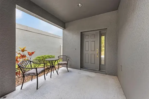 10257 Newminster Loop Ruskin FL 33573