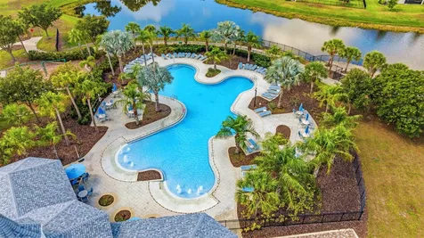 10257 Newminster Loop Ruskin FL 33573