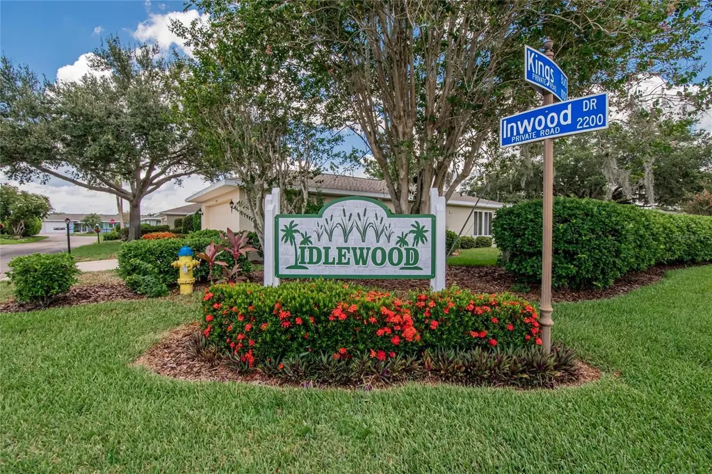 2221 Ivan Court Sun City Center FL 33573