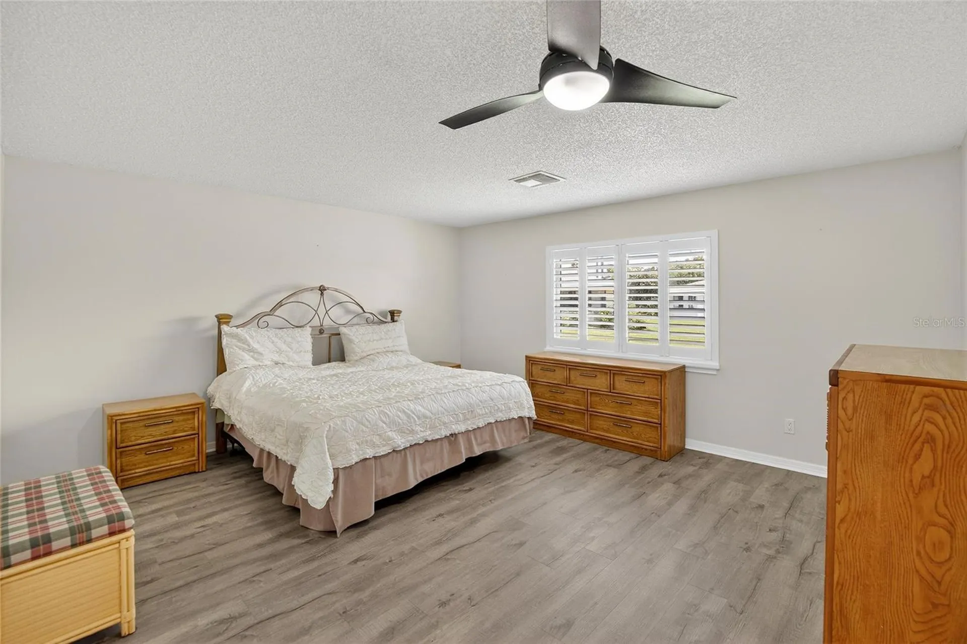 2221 Ivan Court Sun City Center FL 33573