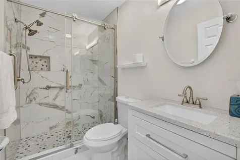 2221 Ivan Court Sun City Center FL 33573