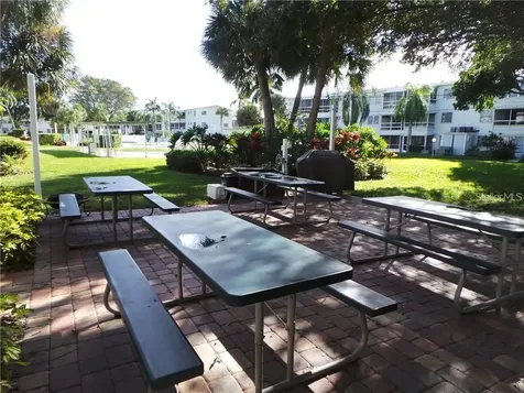 2531 Flamingo Boulevard Bradenton FL 34207