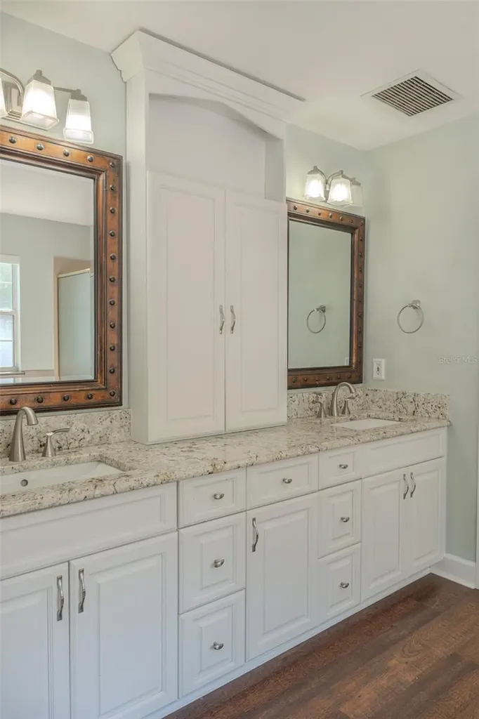 33721 Spring Drive Leesburg FL 34788