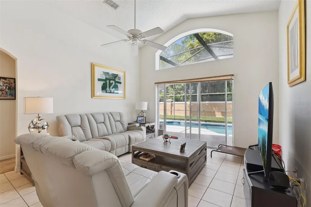 126 Madiera Beach Boulevard Kissimmee FL 34746