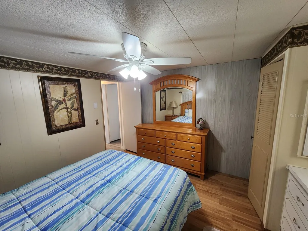 808 53rd Avenue E Bradenton FL 34203