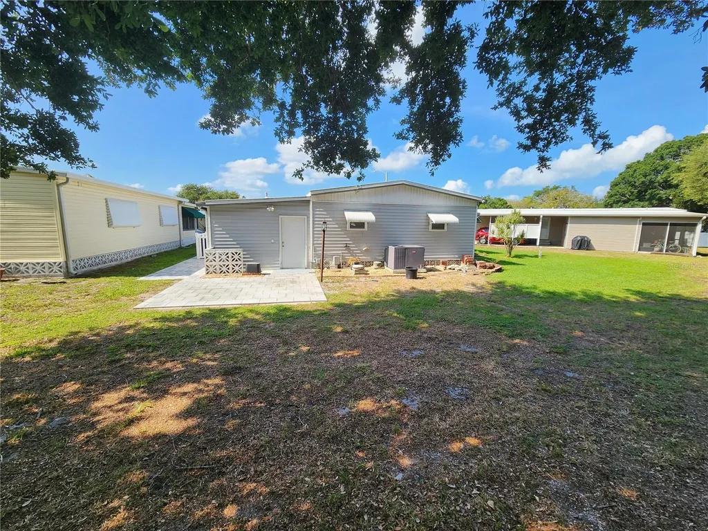 808 53rd Avenue E Bradenton FL 34203