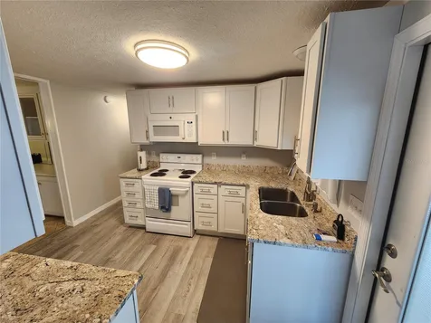 808 53rd Avenue E Bradenton FL 34203