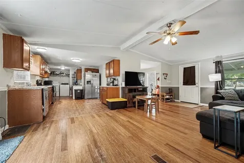 173 Plankton Avenue Middleburg FL 32068