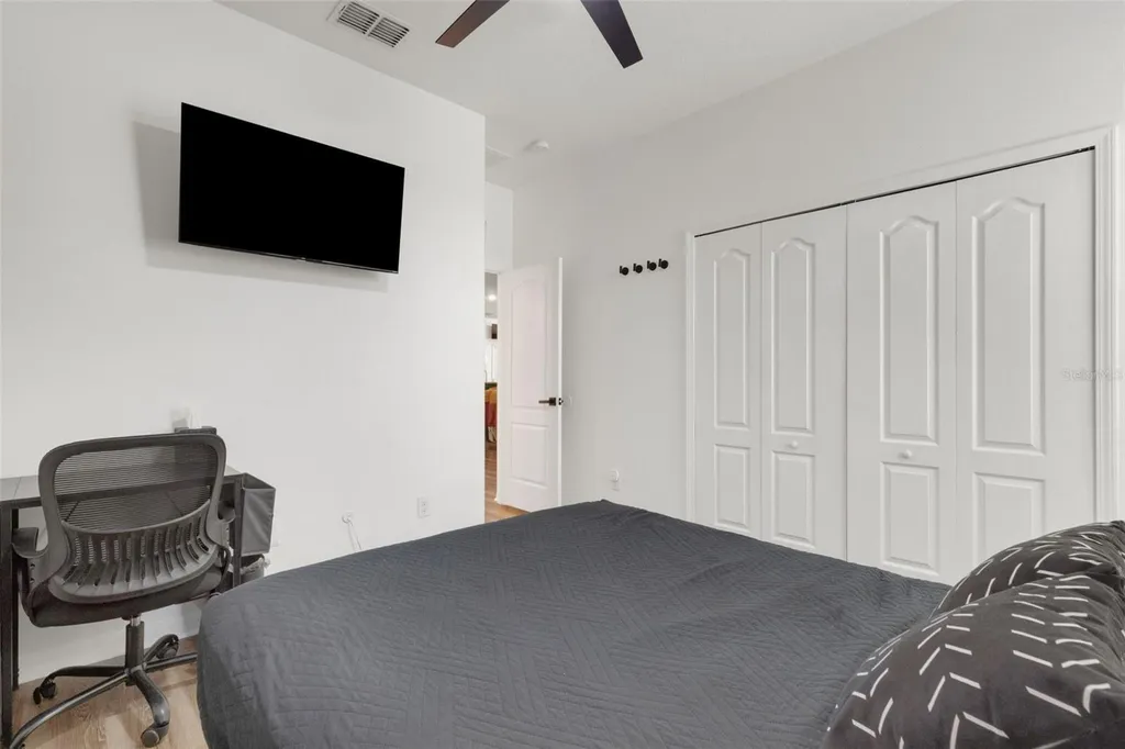 611 Wabash Breeze Circle Ruskin FL 33570
