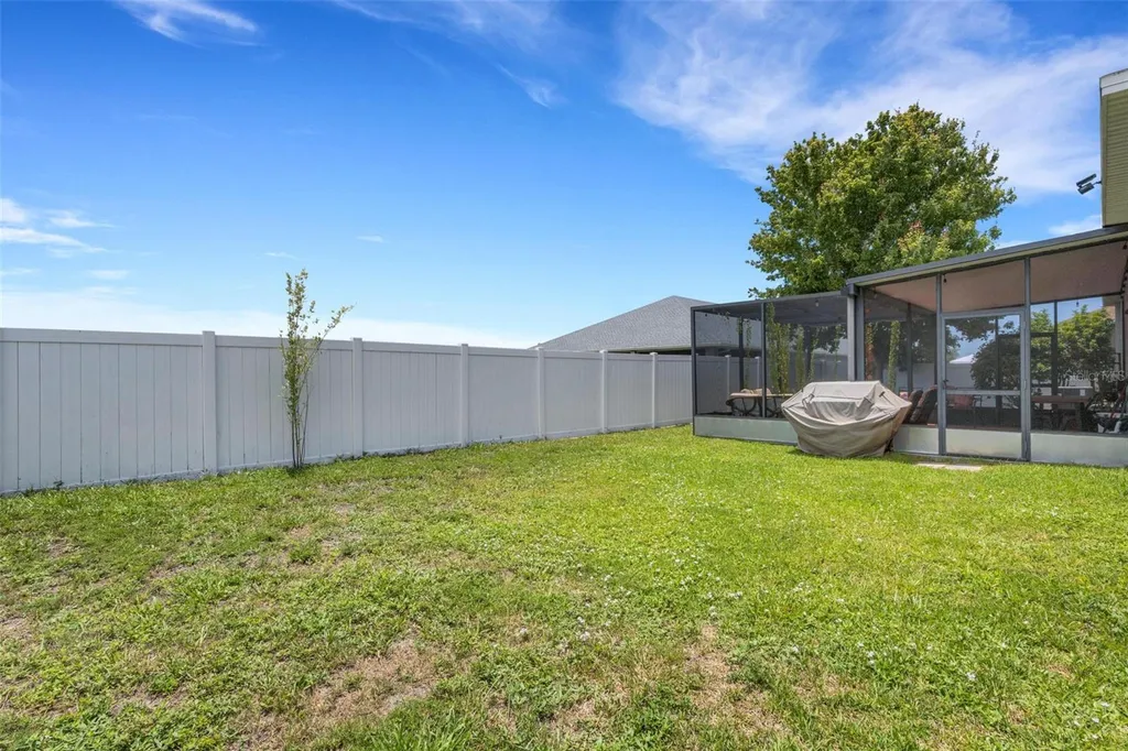 611 Wabash Breeze Circle Ruskin FL 33570