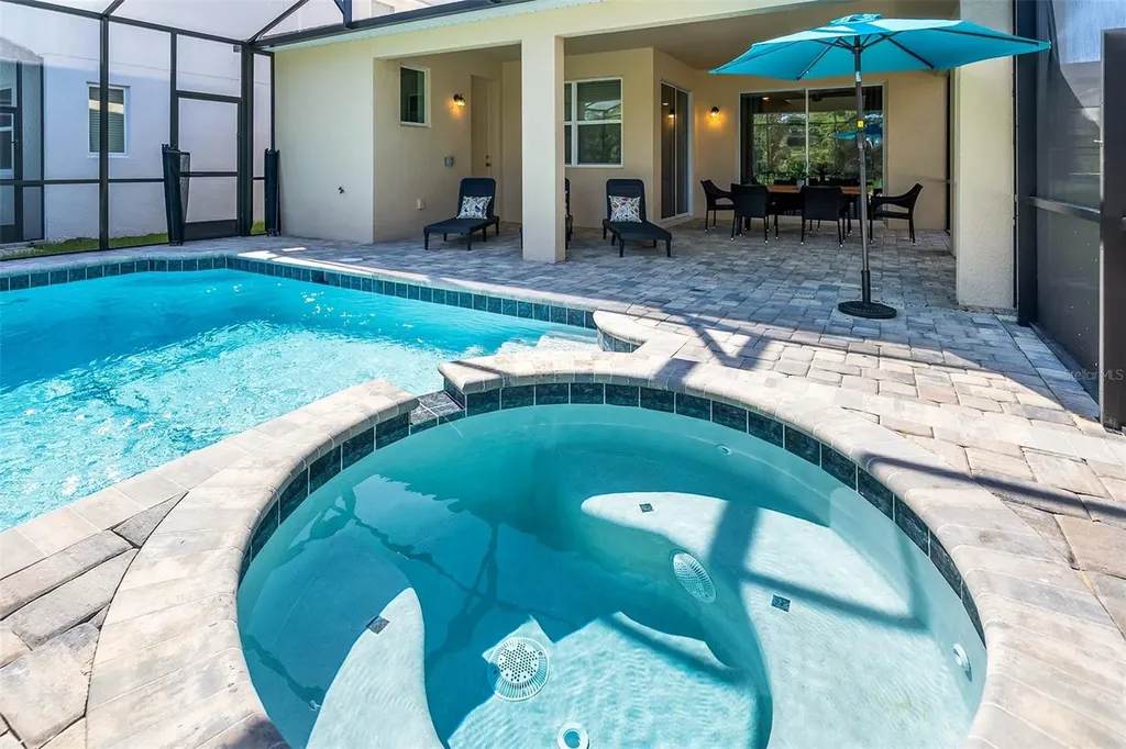 8953 Coconut Breeze Drive Kissimmee FL 34747