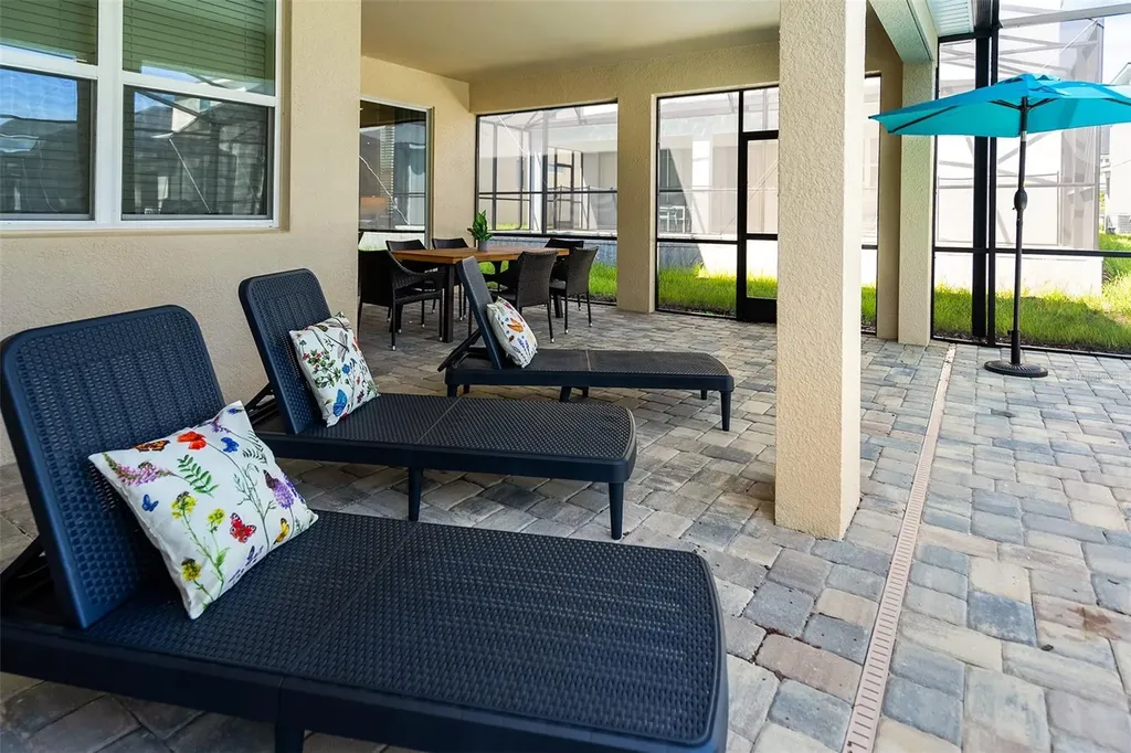 8953 Coconut Breeze Drive Kissimmee FL 34747