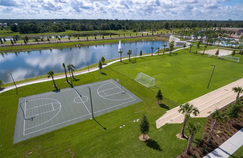 8953 Coconut Breeze Drive Kissimmee FL 34747