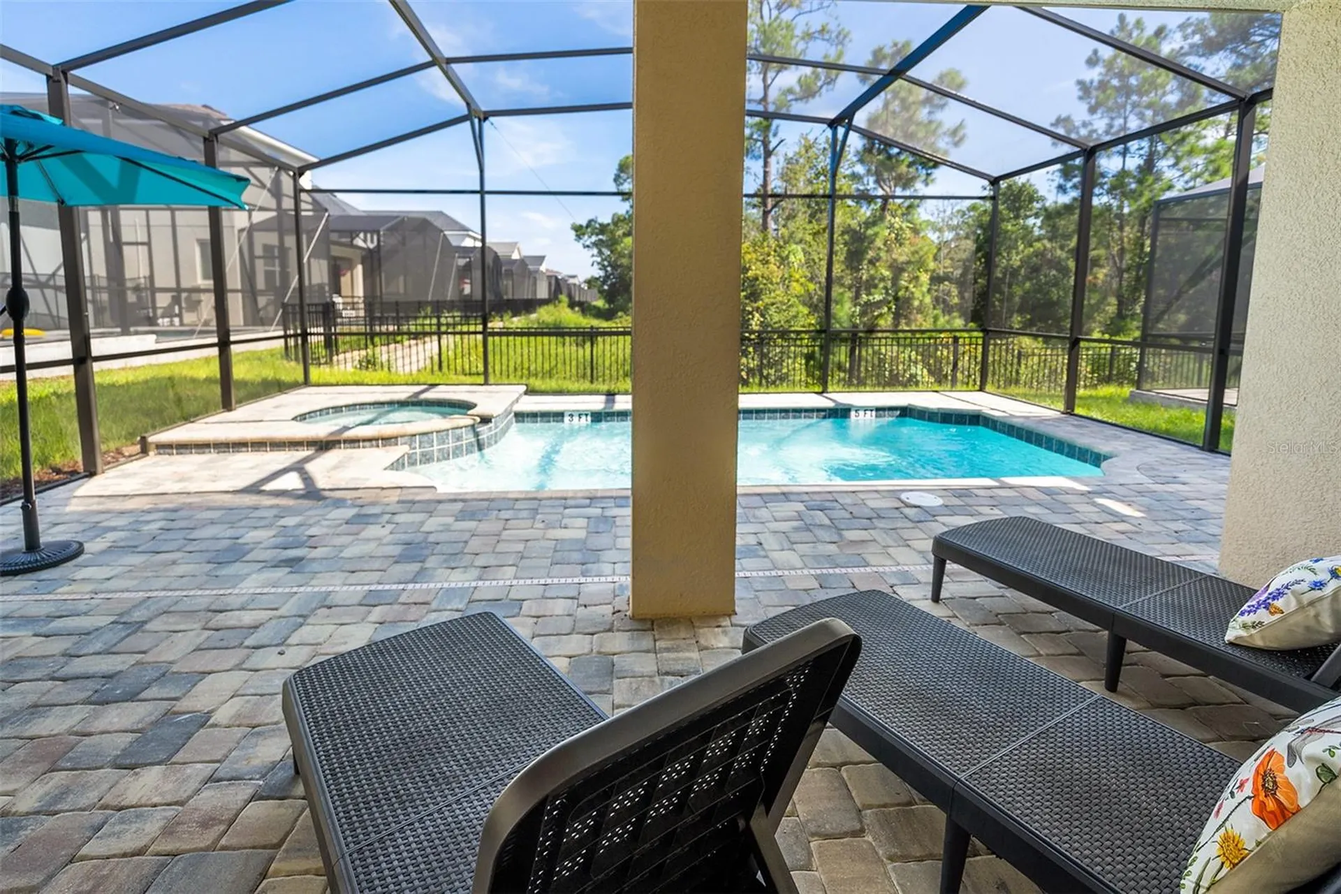 8953 Coconut Breeze Drive Kissimmee FL 34747