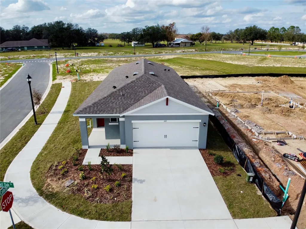 1703 Post Oak Drive Davenport FL 33837