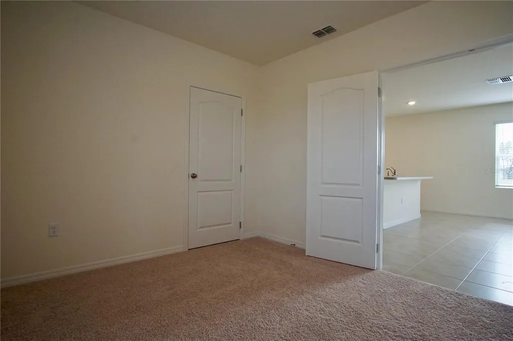 1703 Post Oak Drive Davenport FL 33837