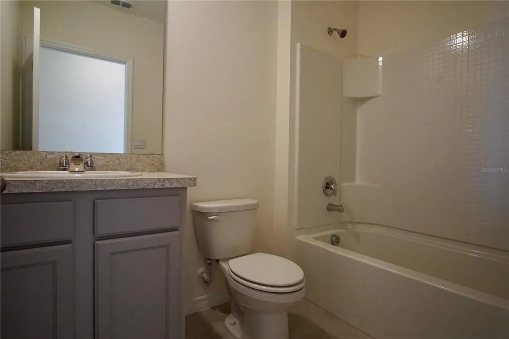 1703 Post Oak Drive Davenport FL 33837