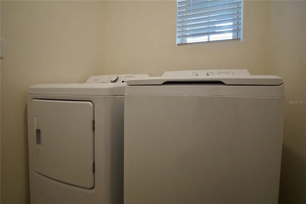1703 Post Oak Drive Davenport FL 33837