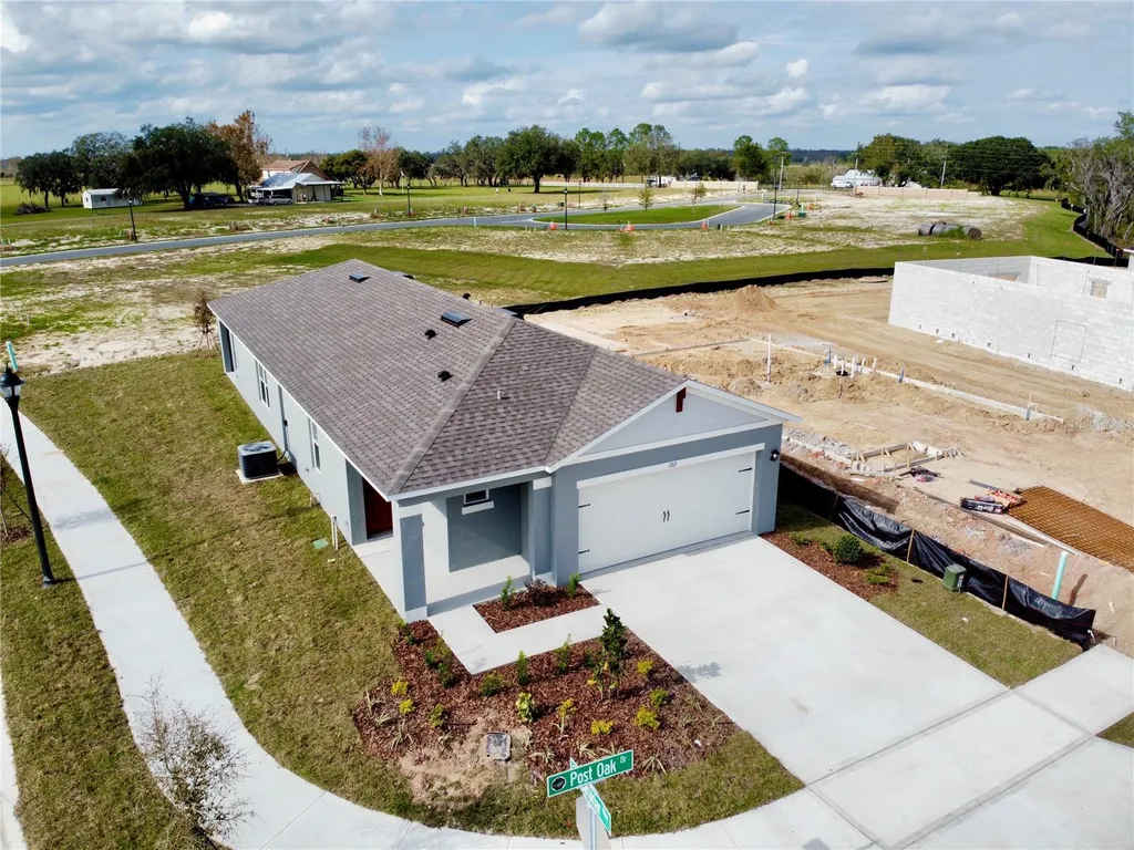 1703 Post Oak Drive Davenport FL 33837