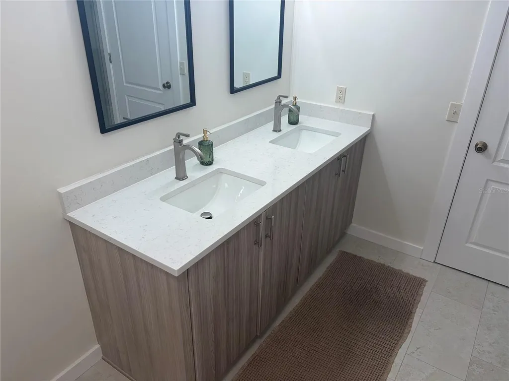 4140 Central Sarasota Parkway Sarasota FL 34238