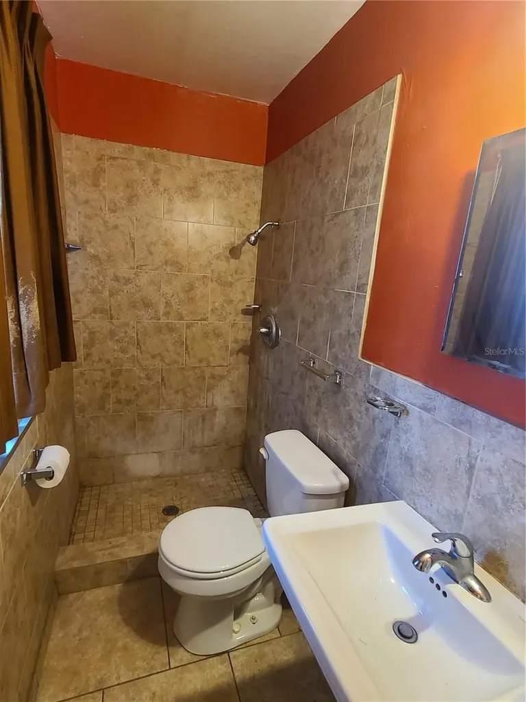 217 NW 36th Street Gainesville FL 32607